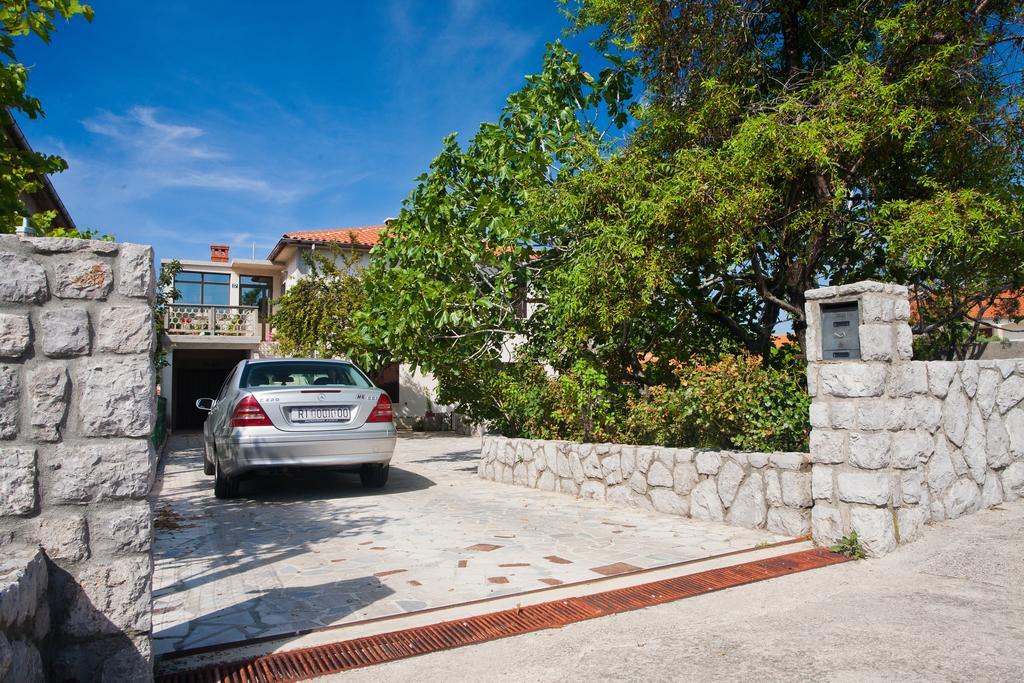 Apartment Milka Đảo Krk Ngoại thất bức ảnh